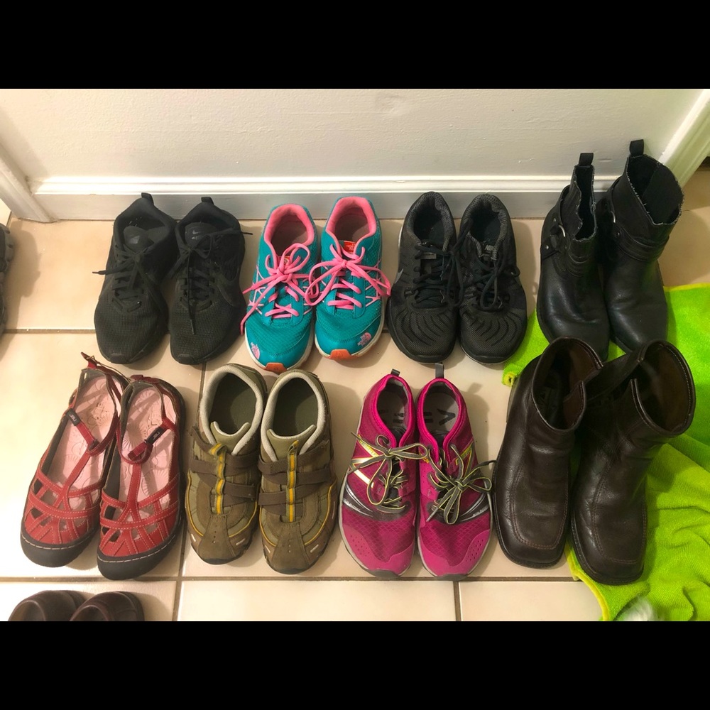 8 pair of shoes